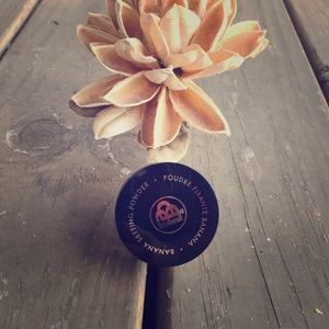 BANANA SETTING POWDER